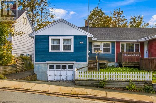 29 Cairo St, St. John's, NL, A1C4X2 | Card Image