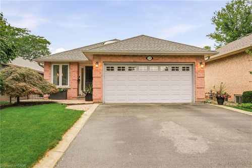 1229 Nathaniel Cres, Burlington, ON, L7S2A6 | Card Image