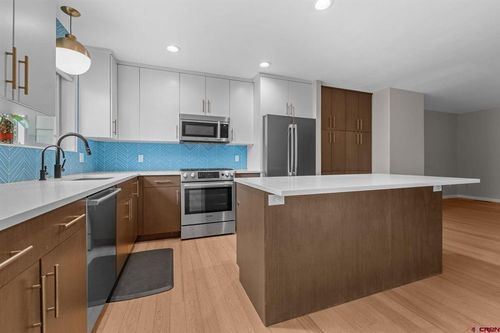 apt-204-601 Animas View Dr, Durango, CO, 81301-8974 | Card Image