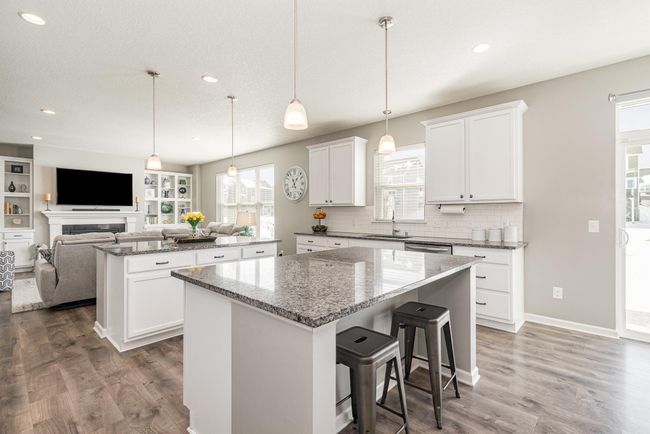 4739 Prairie Dunes Way, House other with 5 bedrooms, 4 bathrooms and null parking in Eagan MN | Image 9
