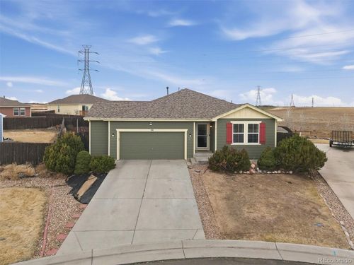 908 Stagecoach Ave, Lochbuie, CO, 80603-7714 | Card Image