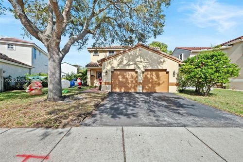 18463 Nw 20th St, Pembroke Pines, FL, 33029-3803 | Card Image