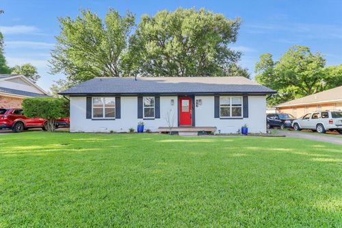 623 Greenleaf Dr, Richardson, TX, 75080-5632 | Card Image