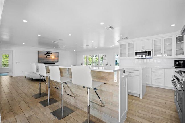48 Ocean Dr, House other with 3 bedrooms, 2 bathrooms and null parking in Jupiter Inlet Colony FL | Image 10