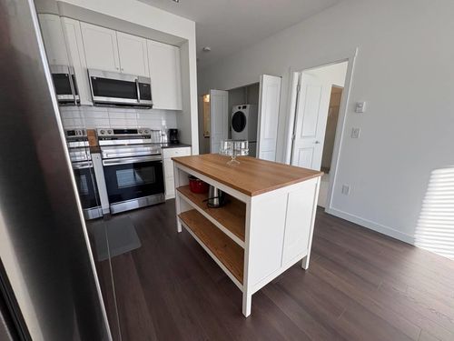 506-8509 158 St, Surrey, BC, V4N6Y6 | Card Image