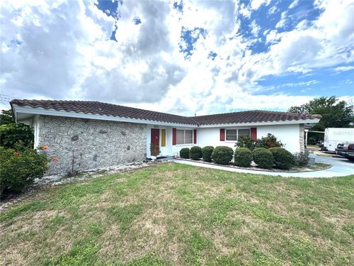 218 Alsace Ave, VENICE, FL, 34293-4001 | Card Image