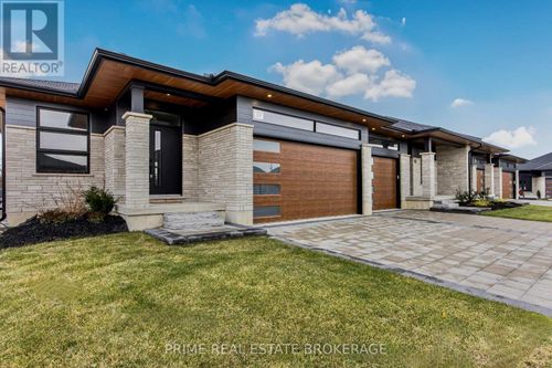 49-14 Coastal Cres, Grand Bend, ON, N0M1T0 | Card Image