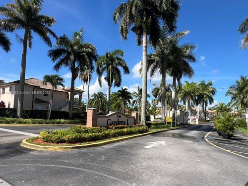 unit-201-2731 Se 12th Pl, Homestead, FL, 33035-2328 | Card Image