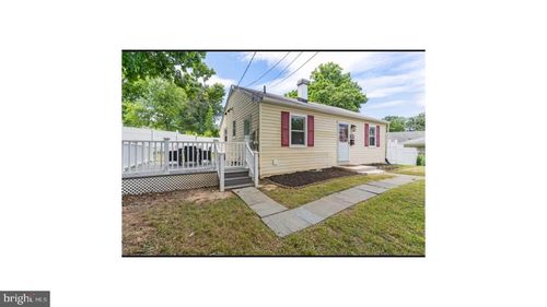 2 Burgundy Ct, ROCKVILLE, MD, 20850-1459 | Card Image