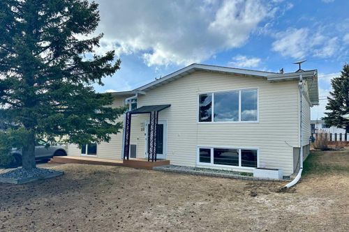 22 Southview Southview Ave, Swan Hills, AB, T0G2C0 | Card Image