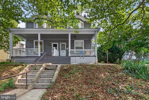 325 Park Ave, HERSHEY, PA, 17033-1374 | Card Image
