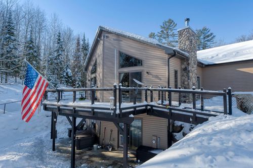 9063 Burnham Lake Rd S, Lake Tomahawk, WI, 54539 | Card Image