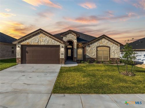 602 Dred Roger Cir, Killeen, TX, 76542-7024 | Card Image