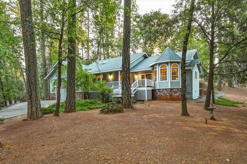 15241 Birch Meadows Cir, Grass Valley, CA, 95945-7620 | Card Image