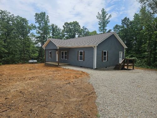 413 Market St, Waynesboro, TN, 38485-2257 | Card Image
