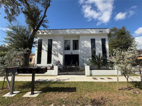 9748 Nw 26th Ave, Miami, FL, 33147-2126 | Card Image