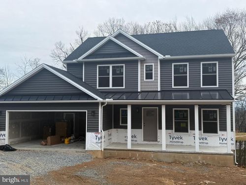 591 Belle Vista Dr, ENOLA, PA, 17025-1328 | Card Image