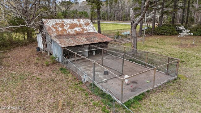 327 Nc Highway 305, House other with 3 bedrooms, 2 bathrooms and null parking in Windsor NC | Image 36