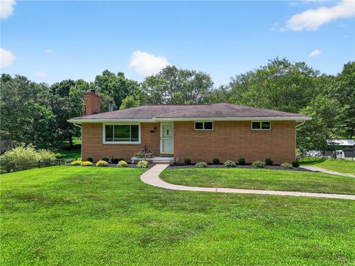 5741 Wesleyann Dr, Gibsonia, PA, 15044-9448 | Card Image