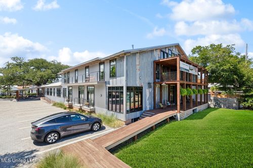 108-301 S Toulme St, Bay Saint Louis, MS, 39520-4445 | Card Image