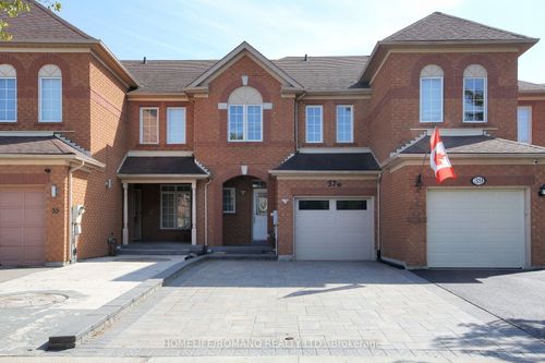 37 Ridgeway Crt, Maple, ON, L6A2R4 | Card Image