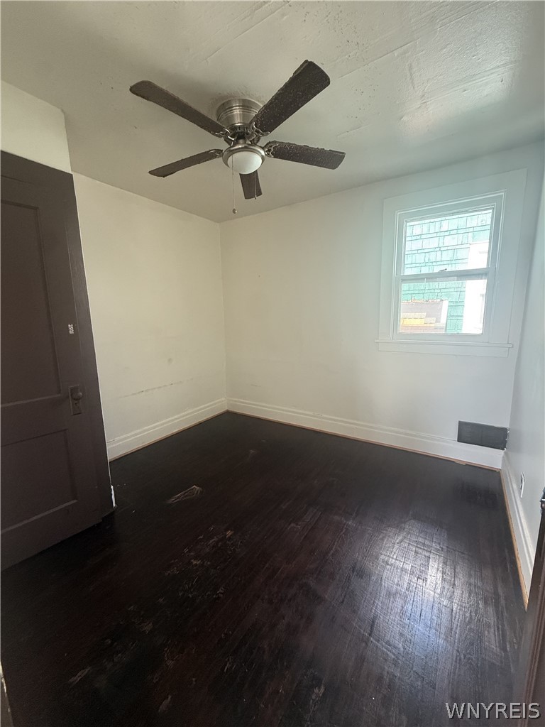 Residential Lease in Buffalo 5