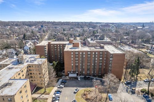 apt-219-5 Bayard Rd, Pittsburgh, PA, 15213-1903 | Card Image