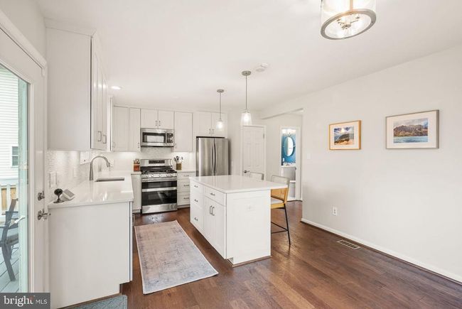 5800 3 Rd St S, House other with 3 bedrooms, 3 bathrooms and null parking in ARLINGTON VA | Image 15