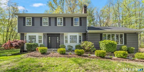 7 Arapaho Rd, Brookfield, CT, 06804-3105 | Card Image