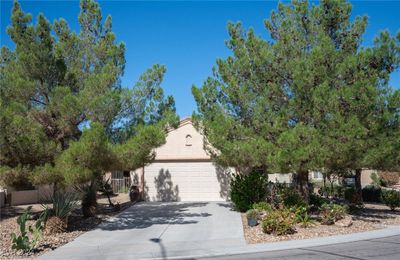 7747 Starthroat Court, House other with 3 bedrooms, 2 bathrooms and null parking in North Las Vegas NV | Image 1