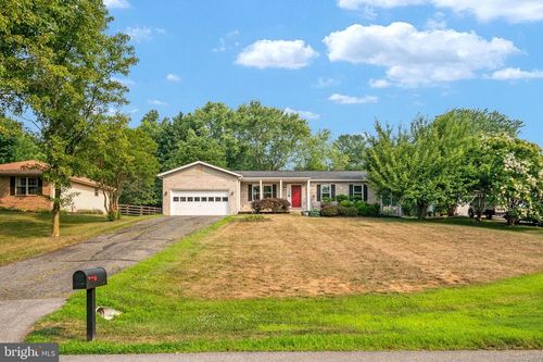 2110 Clearview Dr, OWINGS, MD, 20736-4012 | Card Image
