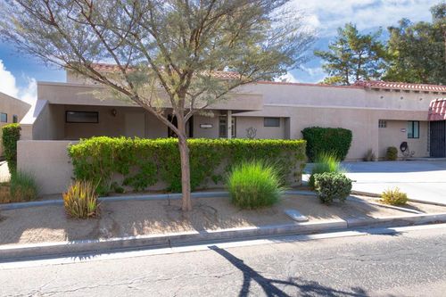40729 Preston Trl, Palm Desert, CA, 92211-9209 | Card Image