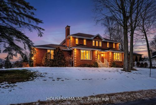 542 Rankin Cres, Kingston, ON, K7M7L4 | Card Image