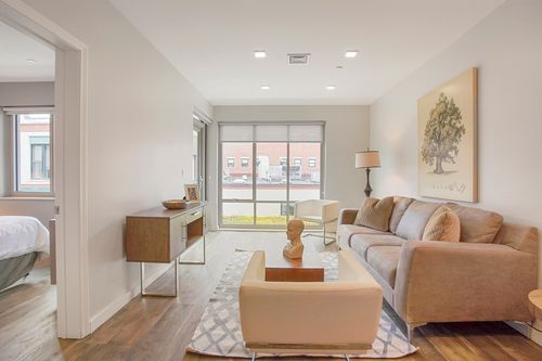 307-10 Essex St., Cambridge, MA, 02139 | Card Image