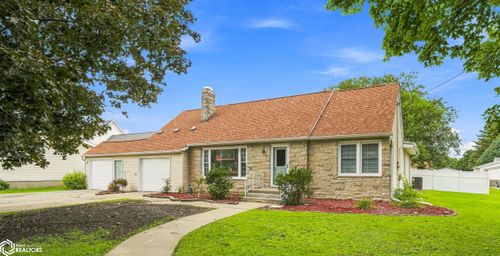 715 Pine St, Mediapolis, IA, 52637-7833 | Card Image