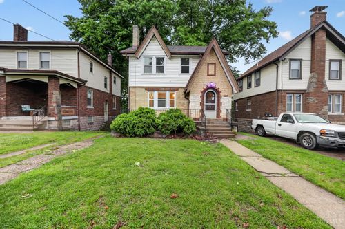 1083 Benz Ave, Cincinnati, OH, 45238-4405 | Card Image