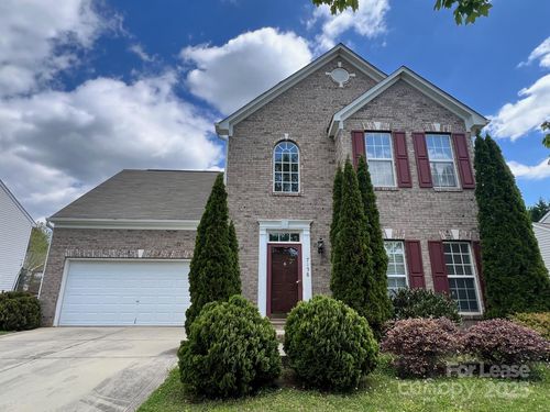 7158 April Mist Trl, Huntersville, NC, 28078-2351 | Card Image