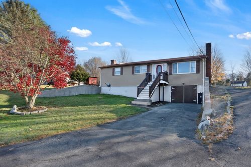 441 Marion Ave, Dighton, MA, 02715-1510 | Card Image
