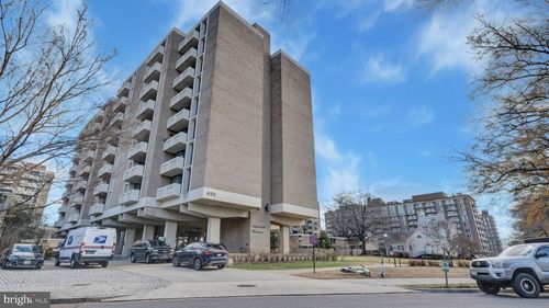 apt-w110-490 M St Sw, WASHINGTON, DC, 20024-2607 | Card Image