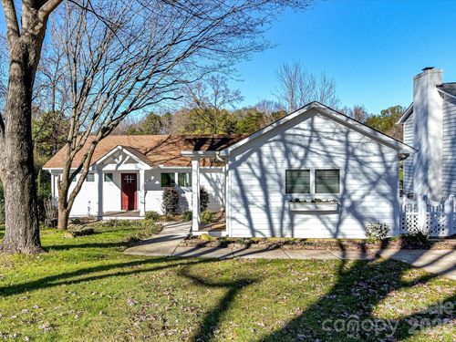 21200 Rio Oro Dr, Cornelius, NC, 28031-6718 | Card Image