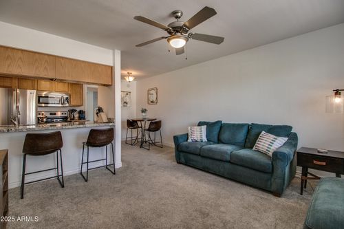 2079-5995 N 78th St, Scottsdale, AZ, 85250-6121 | Card Image