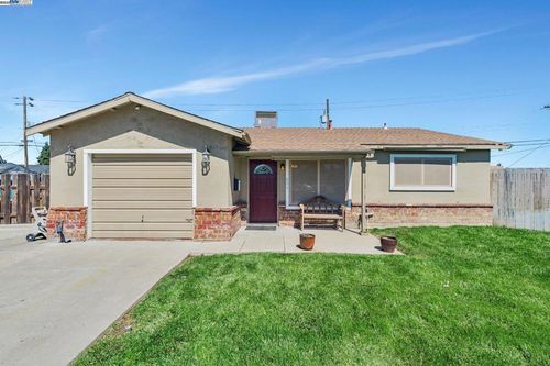 604 Helen Ct, Manteca, CA, 95336-3466 | Card Image
