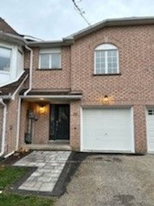 28 Royal Cedar Crt, Holland Landing, ON, L9N1R7 | Card Image