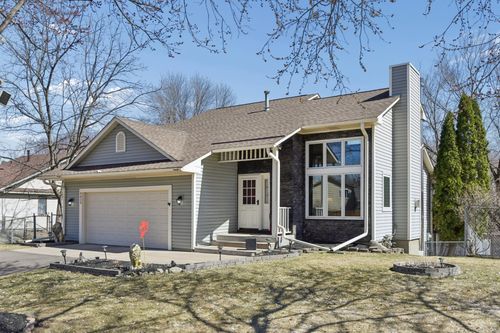 4023 Hadley Ave N, Oakdale, MN, 55128-2609 | Card Image