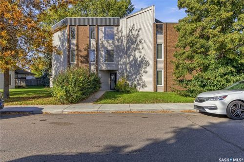 303-302 Tait Crescent, Saskatoon, SK, S7H5L2 | Card Image