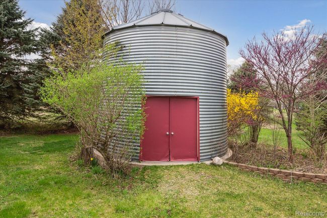 7830 Webster Church Rd, House other with 4 bedrooms, 2 bathrooms and null parking in Whitmore Lake MI | Image 52