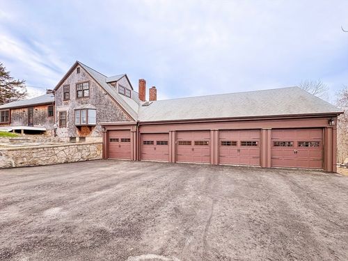 215 Sohier St, Cohasset, MA, 02025-1378 | Card Image