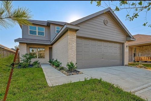 1319 Vincente Ct, Conroe, TX, 77301-2484 | Card Image