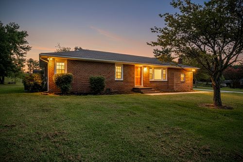 210 Rigney Dr, Manchester, TN, 37355-2944 | Card Image