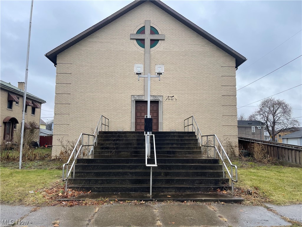 Pennsylvania Ave, East Liverpool, OH 43920
